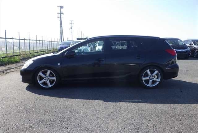 2003 Toyota Caldina JDM car for sale — photo 8 of 25