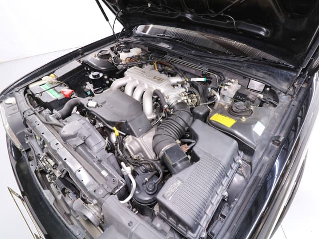 1995 Nissan Cima JDM car for sale — photo 21 of 25