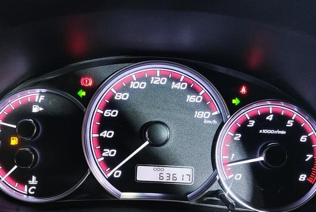 2010 Subaru Impreza JDM car for sale — photo 21 of 25