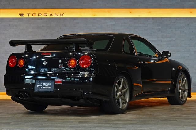 1999 Nissan Skyline JDM car for sale — photo 9 of 25
