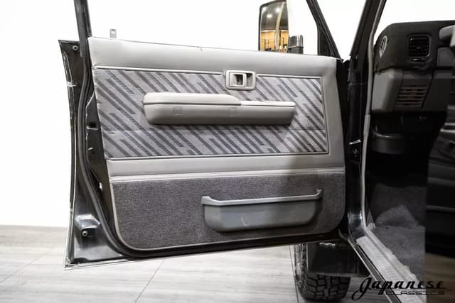 1995 Toyota Land Cruiser Prado JDM car for sale — photo 20 of 25