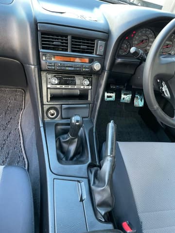 1998 Nissan Skyline JDM car for sale — photo 23 of 25