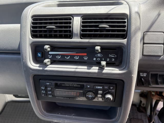 1998 Subaru Sambar JDM car for sale — photo 17 of 25