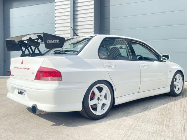 2001 Mitsubishi Lancer Evolution JDM car for sale — photo 21 of 25