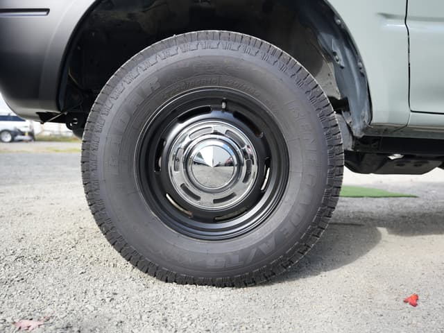 1998 Toyota Land Cruiser Prado JDM car for sale — photo 15 of 23