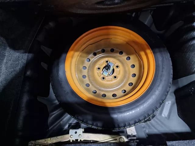 1993 Honda Legend JDM car for sale — photo 16 of 22