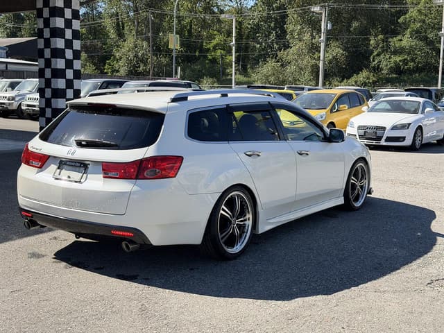 2009 Honda Accord JDM car for sale — photo 7 of 20