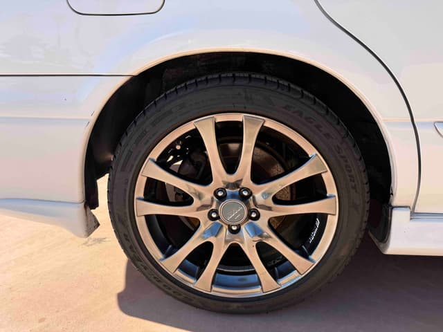 1995 Subaru Legacy JDM car for sale — photo 20 of 25