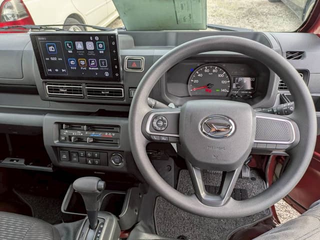 2026 Daihatsu Hijet JDM car for sale — photo 4 of 6