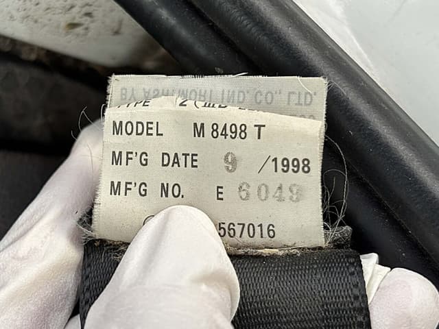 1998 Mitsubishi Minicab JDM car for sale — photo 22 of 25