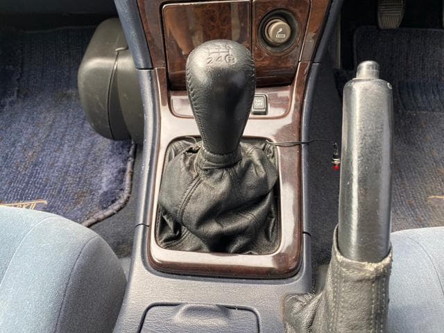 1994 Toyota Mark II JDM car for sale — photo 20 of 25