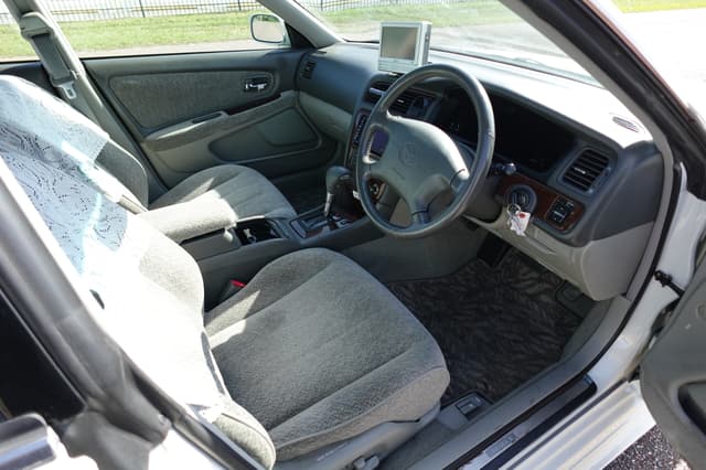 1998 Toyota Mark II JDM car for sale — photo 9 of 19
