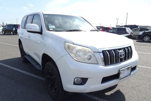 2010 Toyota Land Cruiser Prado JDM car for sale — photo 7 of 25