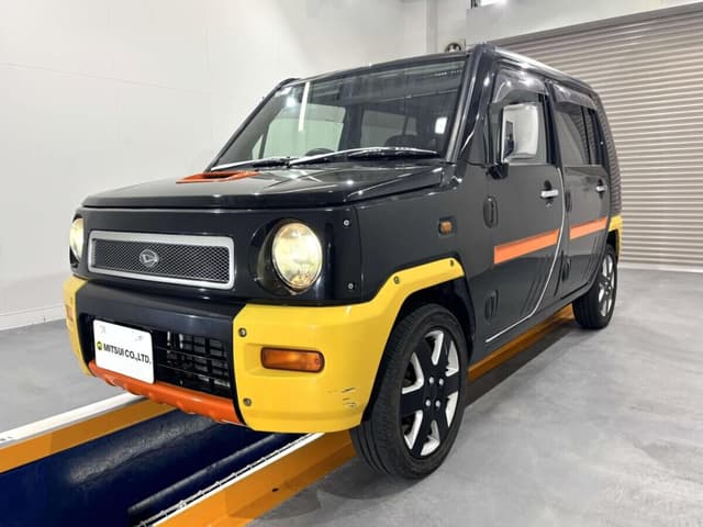 2001 Daihatsu Naked JDM car for sale — photo 2 of 25