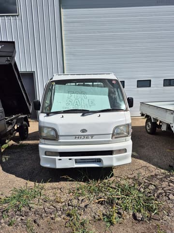2002 Daihatsu Hijet JDM car for sale — photo 12 of 17