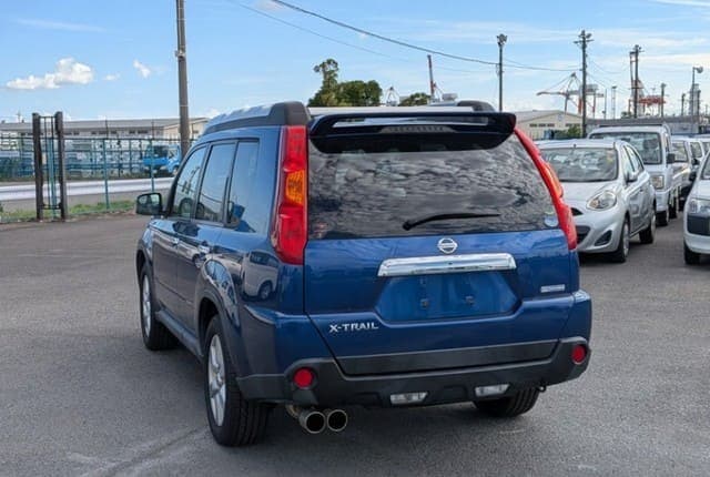 2007 Nissan X Trail JDM car for sale — photo 3 of 25