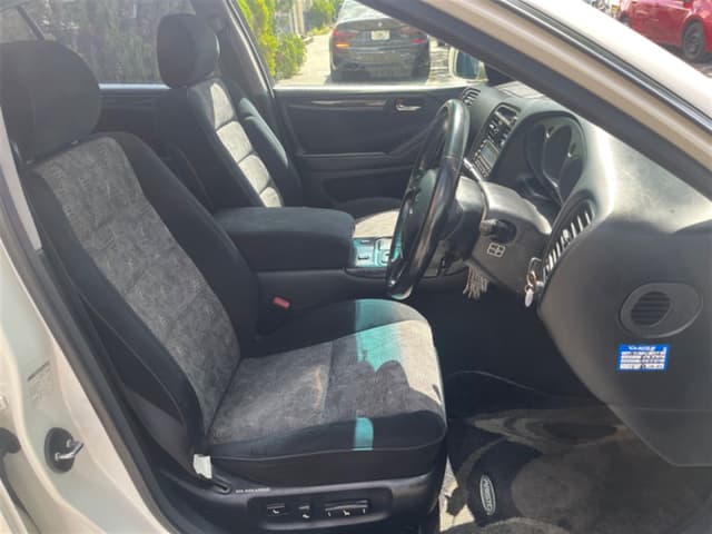 1997 Toyota Aristo JDM car for sale — photo 11 of 17