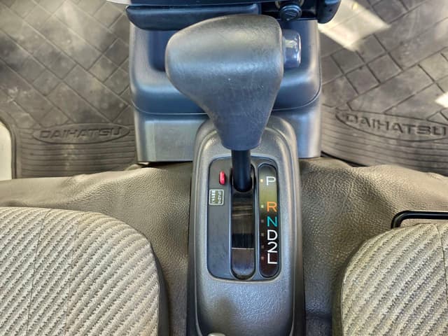 1995 Daihatsu JDM car for sale — photo 10 of 16