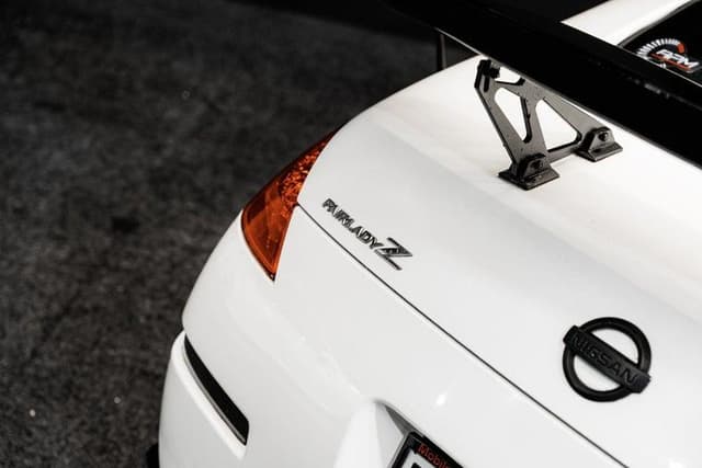 2005 Nissan Fairlady Z JDM car for sale — photo 12 of 14