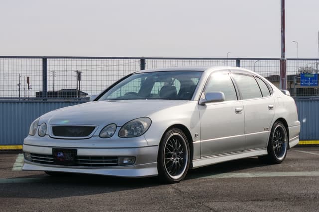 1999 Toyota Aristo JDM car for sale — photo 2 of 25