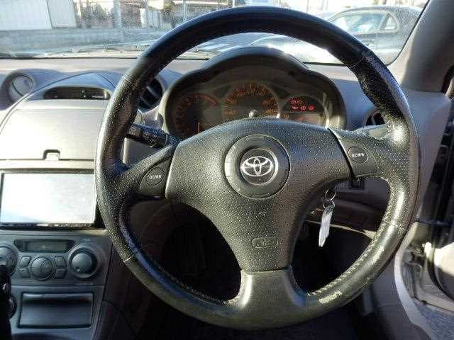 2001 Toyota Celica JDM car for sale — photo 14 of 20