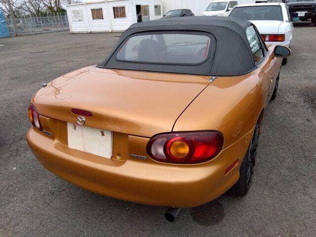 1998 Mazda Roadster (Eunos Roadster / MX-5) JDM car for sale — photo 6 of 8