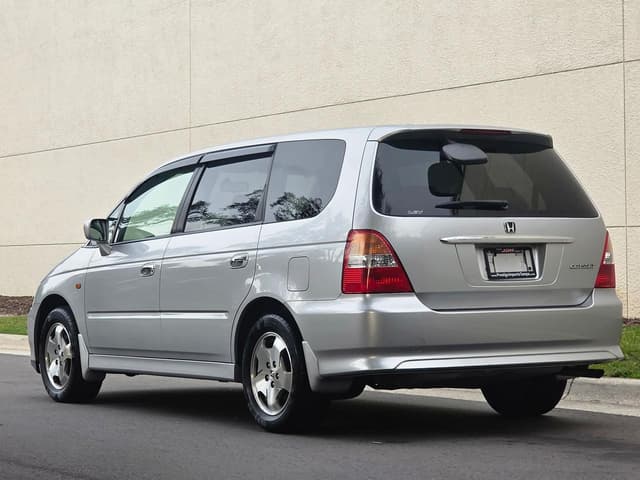2000 Honda Odyssey JDM car for sale — photo 11 of 25