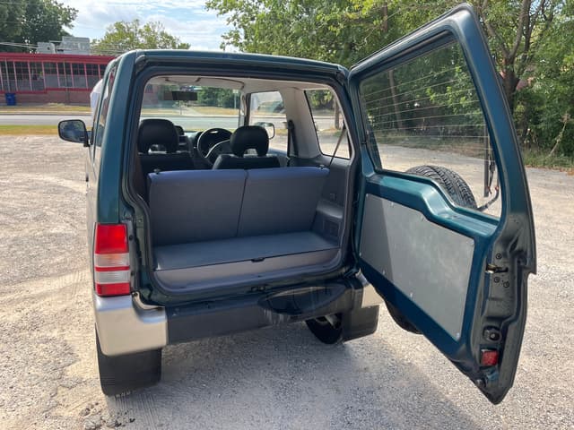 1995 Mitsubishi Pajero Mini JDM car for sale — photo 8 of 11