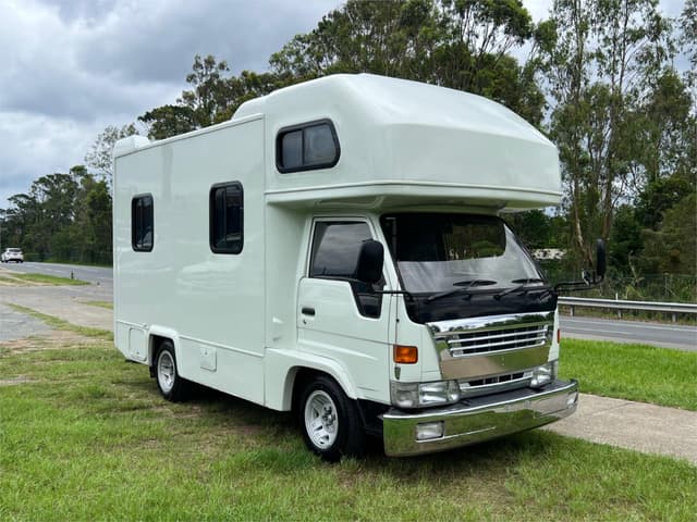1999 Toyota Dyna JDM car for sale — photo 4 of 21