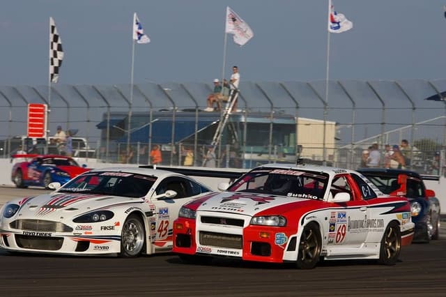 1999 Nissan Skyline JDM car for sale — photo 11 of 17