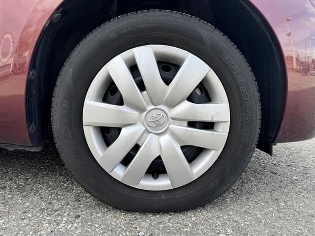 2009 Toyota Vitz JDM car for sale — photo 16 of 19