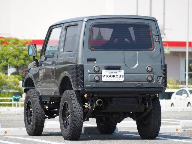 1995 Suzuki Jimny JDM car for sale — photo 6 of 20