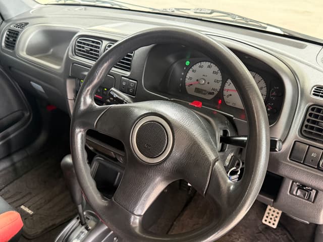 1999 Suzuki Alto JDM car for sale — photo 10 of 12
