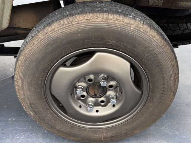 1992 Mitsubishi Minicab JDM car for sale — photo 13 of 25