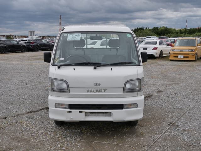2000 Daihatsu Hijet JDM car for sale — photo 2 of 25