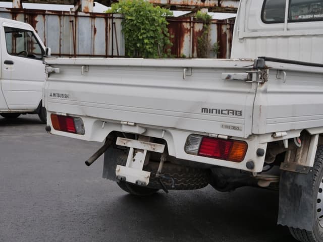 2002 Mitsubishi Minicab JDM car for sale — photo 20 of 25