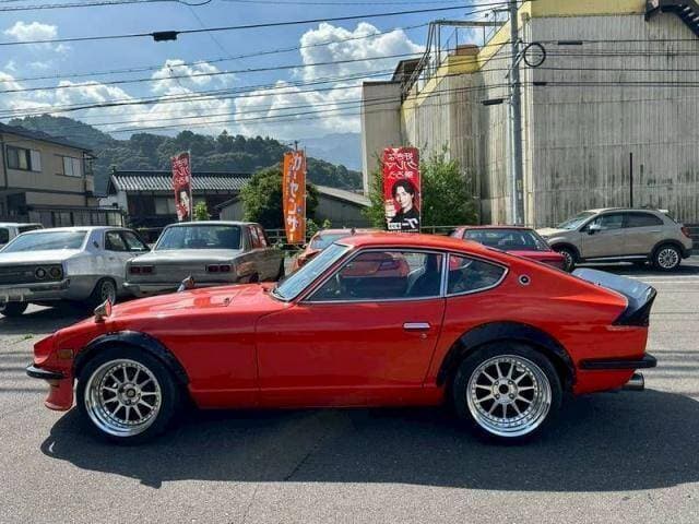 1977 Nissan Fairlady Z JDM car for sale — photo 19 of 20