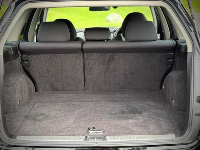 2009 Subaru Legacy JDM car for sale — photo 10 of 23