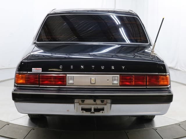 1997 Toyota Century JDM car for sale — photo 6 of 25