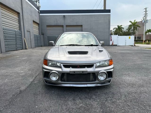 1996 Mitsubishi Lancer Evolution JDM car for sale — photo 2 of 25