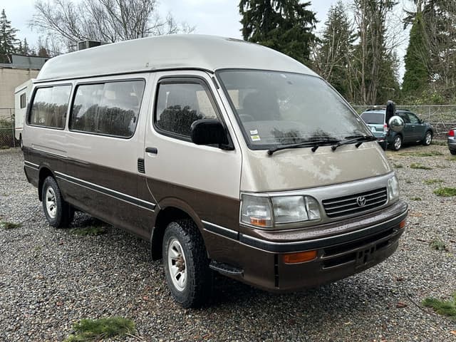 1995 Mitsubishi Minicab JDM car for sale — photo 3 of 10