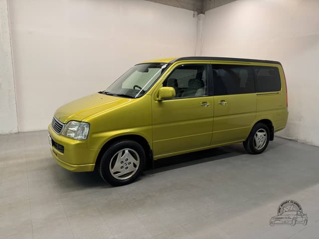 2000 Honda Stepwagon JDM car for sale — photo 9 of 25