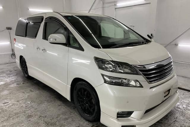 2010 Toyota Vellfire JDM car for sale — photo 7 of 10
