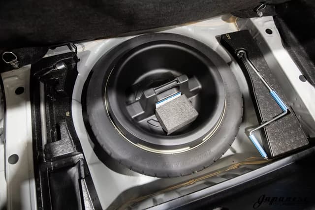 1997 Toyota Aristo JDM car for sale — photo 23 of 25