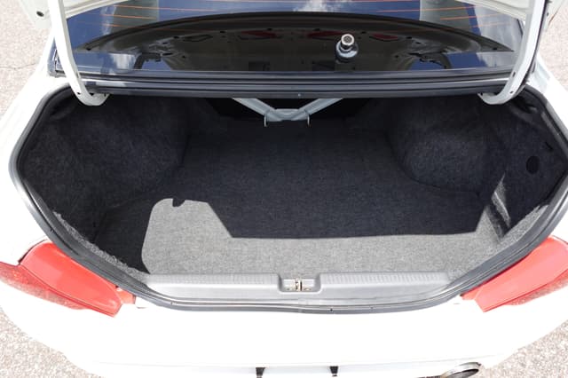 2001 Mitsubishi Lancer Evolution JDM car for sale — photo 18 of 19