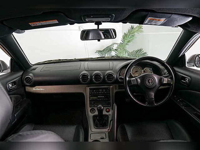 2001 Nissan Silvia JDM car for sale — photo 18 of 25