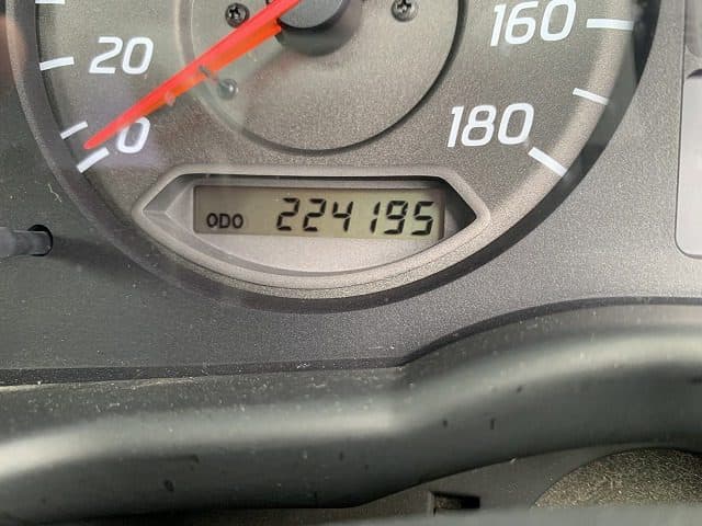 1998 Nissan Skyline JDM car for sale — photo 9 of 13
