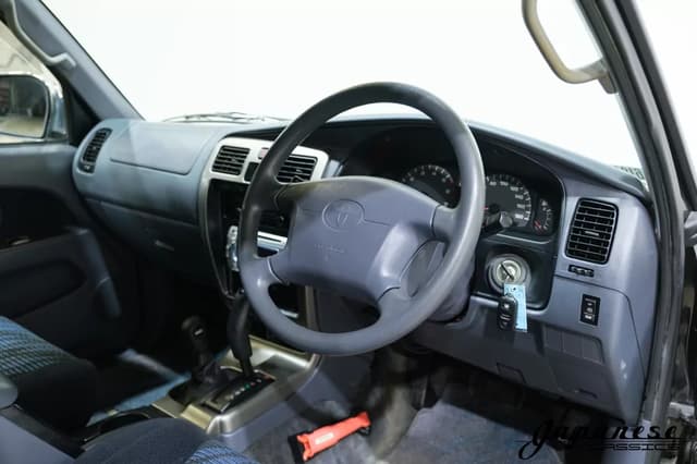 1998 Toyota Hilux JDM car for sale — photo 12 of 25