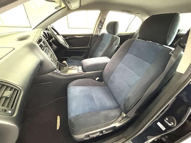 1999 Toyota Aristo JDM car for sale — photo 9 of 25
