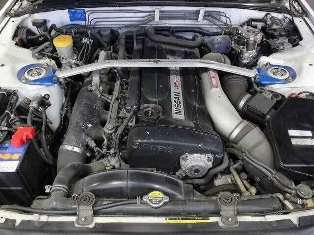 1993 Nissan Skyline JDM car for sale — photo 6 of 10